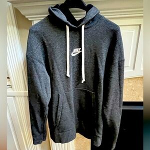 Men’s Large Dark Gray Nike Hoodie Sweatshirt